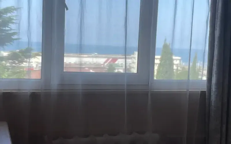 Двухкомнатная квартира с видом на море — фото 2