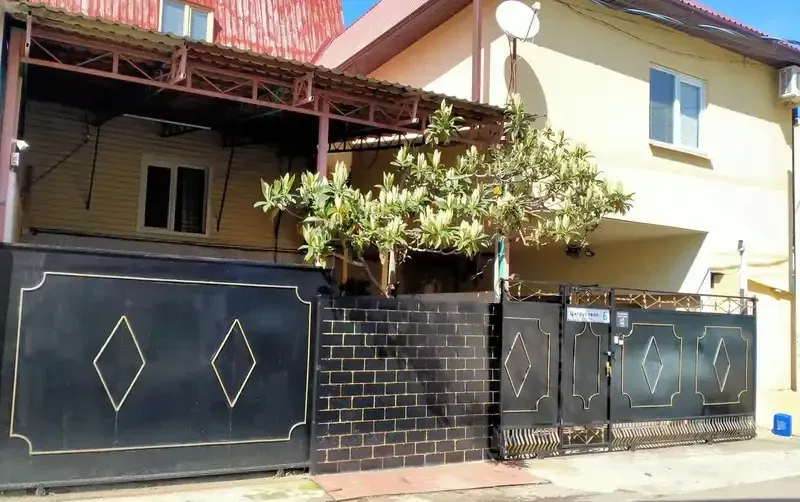 Частный дом «Жара»
