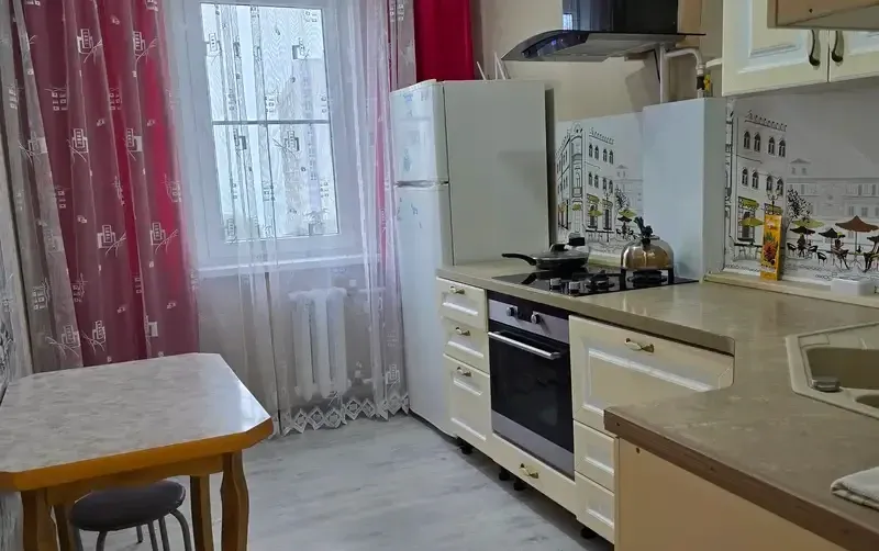 Двухкомнатная квартира на Победы