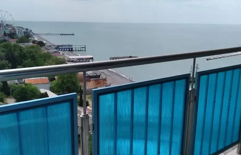 Двухкомнатная квартира на берегу моря Сан Марино — фото 5