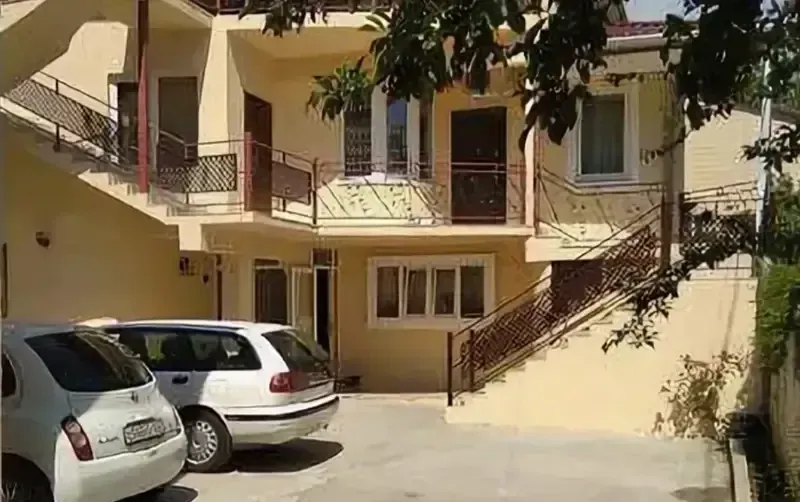 Частный дом «Дельфин»