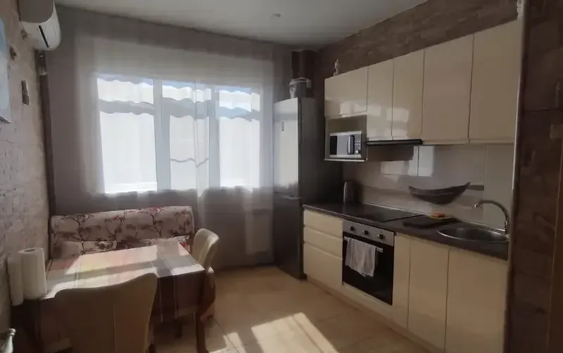 Новомихайловский