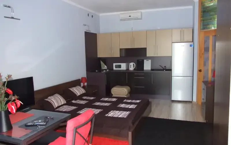 Номер у самого моря, в зеленом парке. Парковка — фото 2