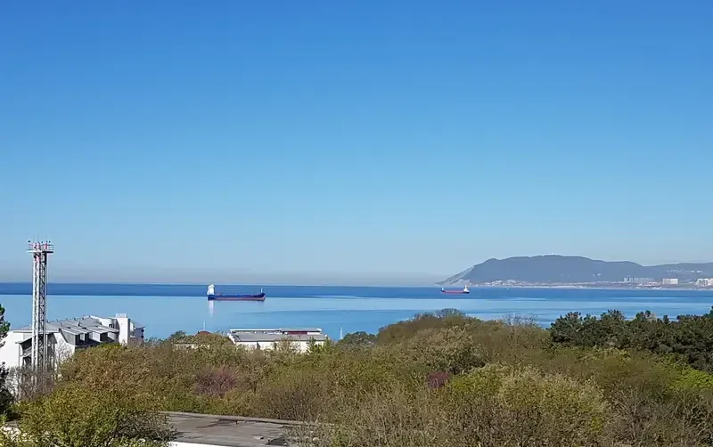 Квартира с видом на море