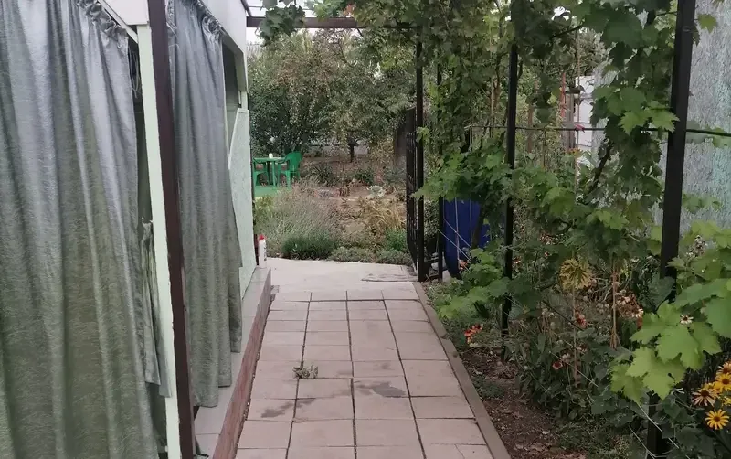 Домик на Калинина в районе Виста — фото 3