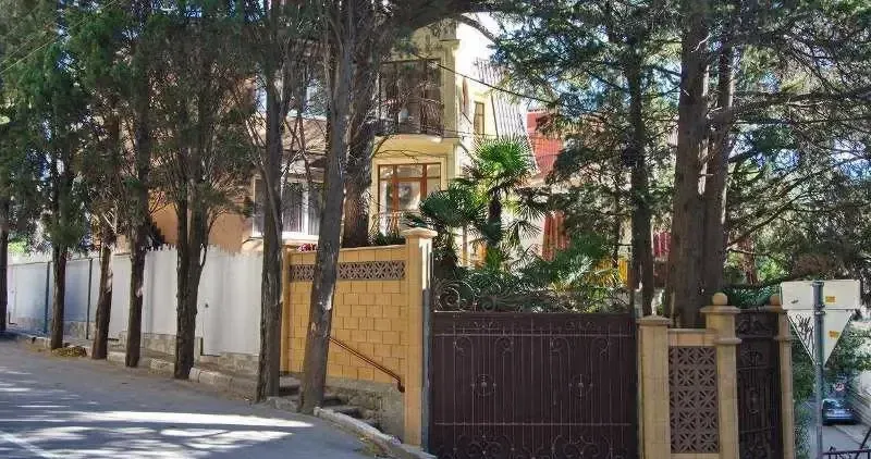 Частный дом «5 с плюсом»