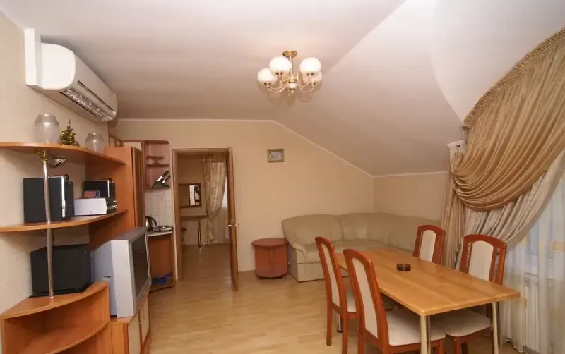 3-х комнатная квартира в центре Анапы