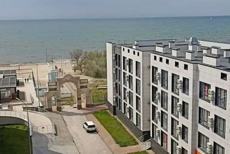 Двухкомнатные Апартаменты на берегу моря — фото 4