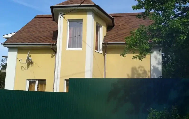 Двухэтажный коттедж в Лесном