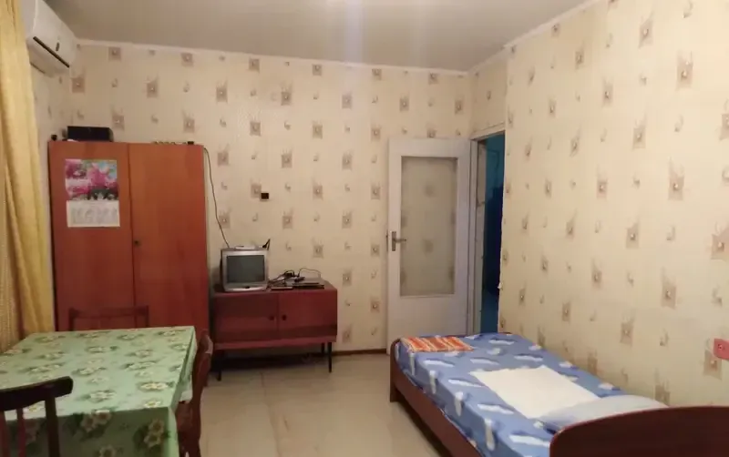 Двухкомнатная квартира на Лакоба — фото 2