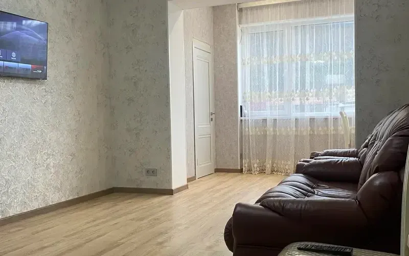 Трехкомнатные апартаменты на Абазгаа — фото 2