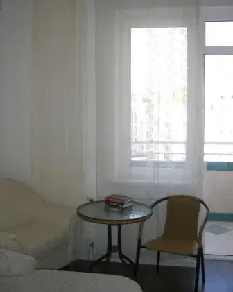 Сдаю комнату в элитном доме, 250 м до пляжа