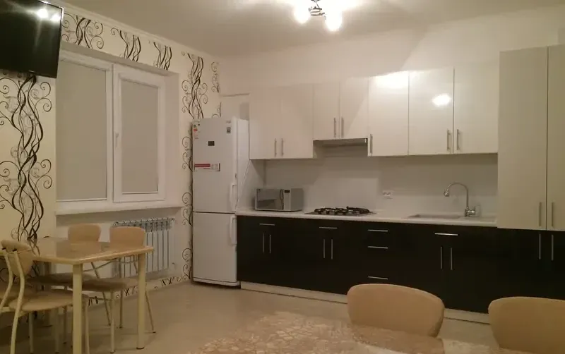 Новая большая 3-х комн. кв. в центре