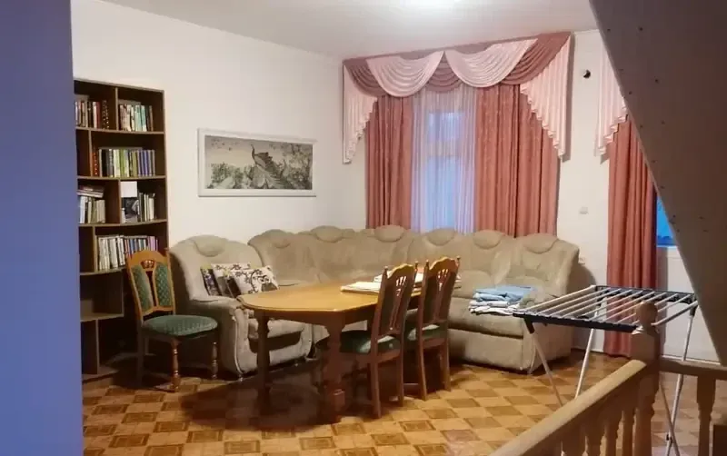 Коттедж на Орджоникидзе