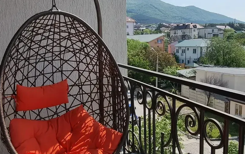 Просторная квартира с видом на море