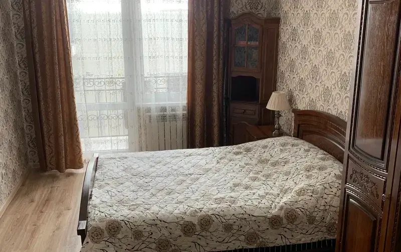Квартира на Толстого