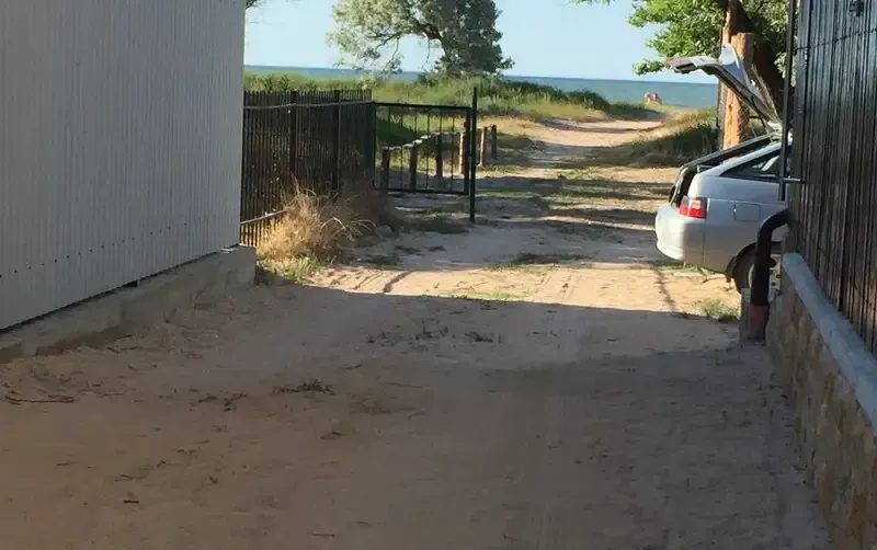 Частный сектор «AzovBeach» — фото 2