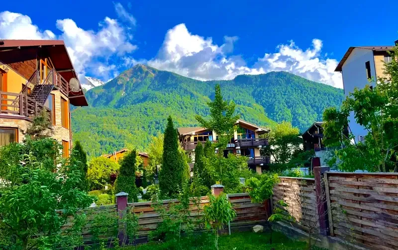 Шале в горах с террасой и баней