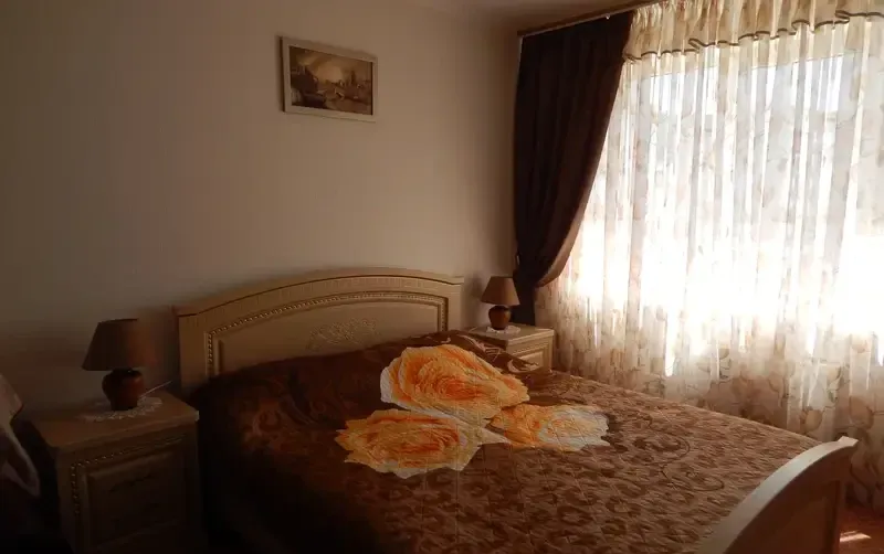 Двухкомнатная квартира у реки Псезуапсе