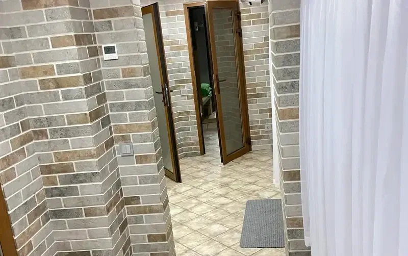 Квартира под ключ в частном доме с отдельным вход — фото 4