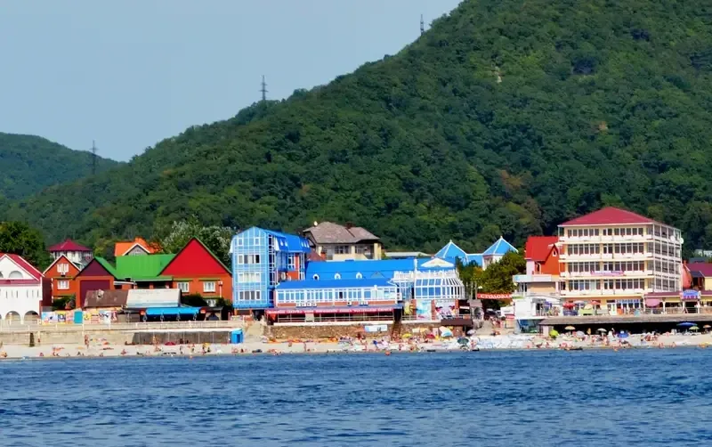 Гостиница «Кавказ» — фото 3