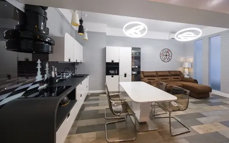 4-х комнатные апартаменты у моря, 130 м², в центре — фото 2