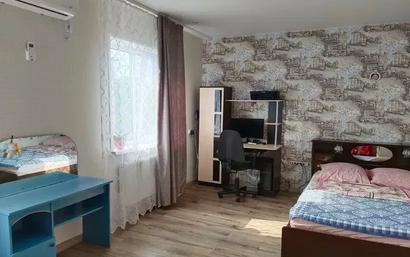 Апартаменты в большом красивом двухэтажном доме — фото 3