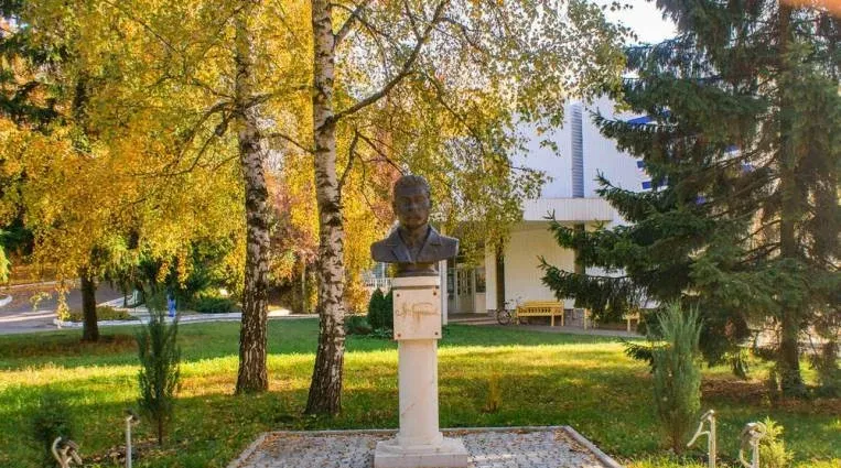 имени Горького