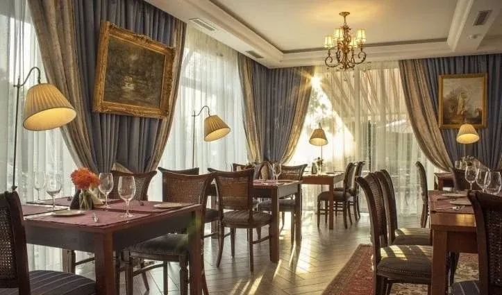 Ресторанно-гостиничный комплекс «Маяковский»