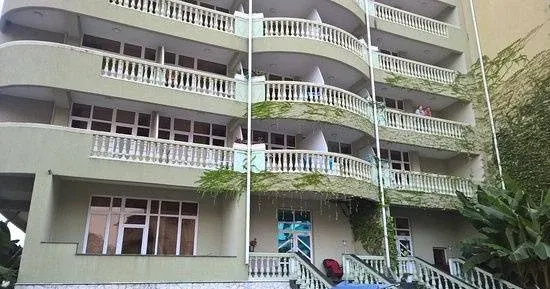 Гостиница «Зеленый Дом» (Green House)