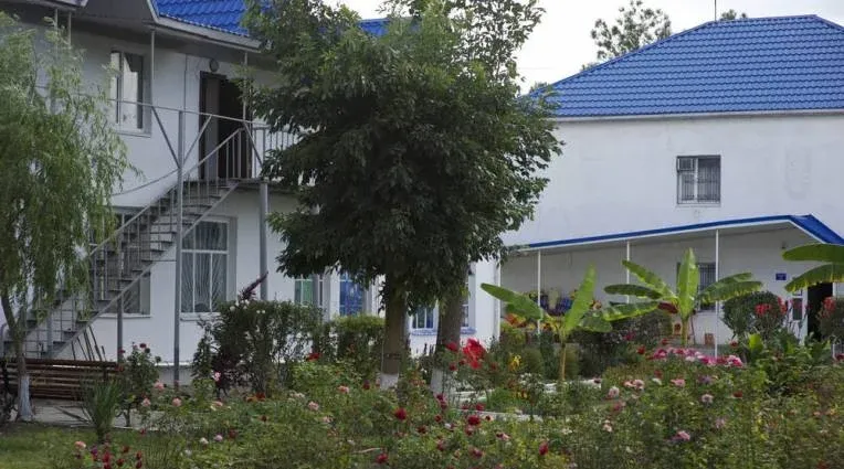 Солнечный берег