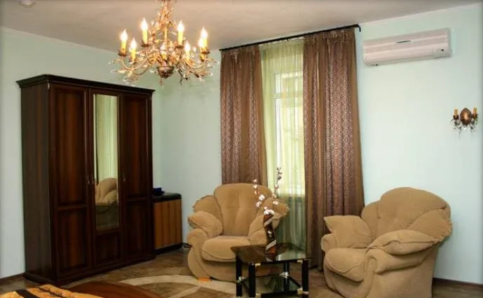Гостиница Family hotel — фото 4