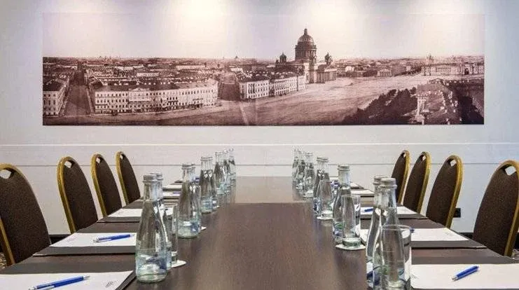 Радиссон Королевский Отель Ст. Петербург (Radisson Royal Hotel St. Petersburg)