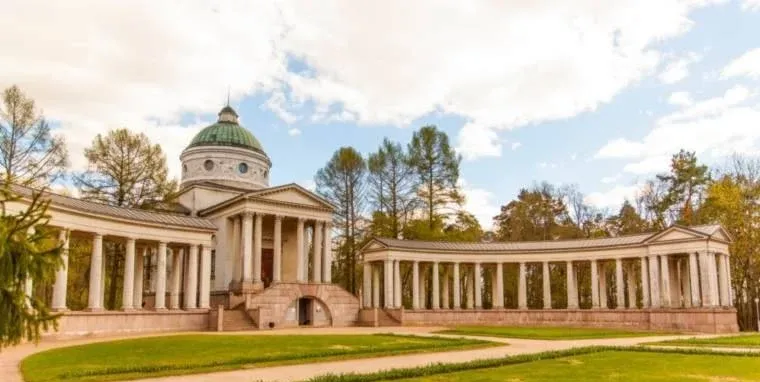 Архангельское