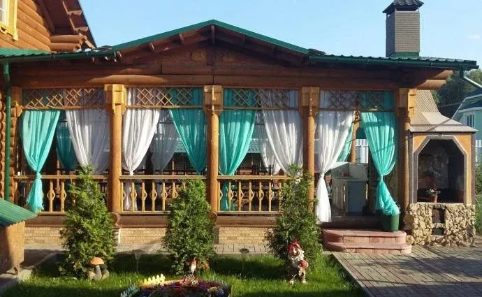 Загородный гостиничный комплекс «Изумрудный город» — фото 4