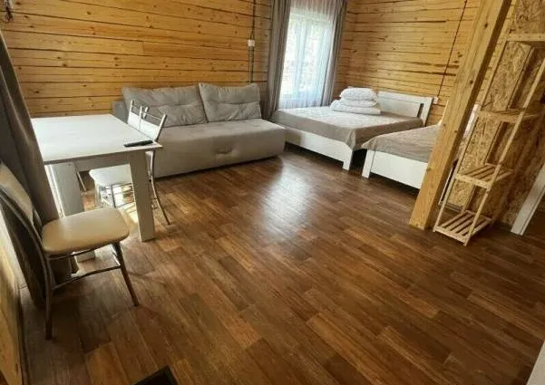 Домики у реки — фото 5
