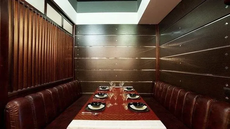 Дом (La Maison)