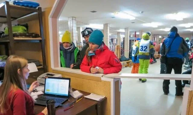 Октябрьский — фото 2